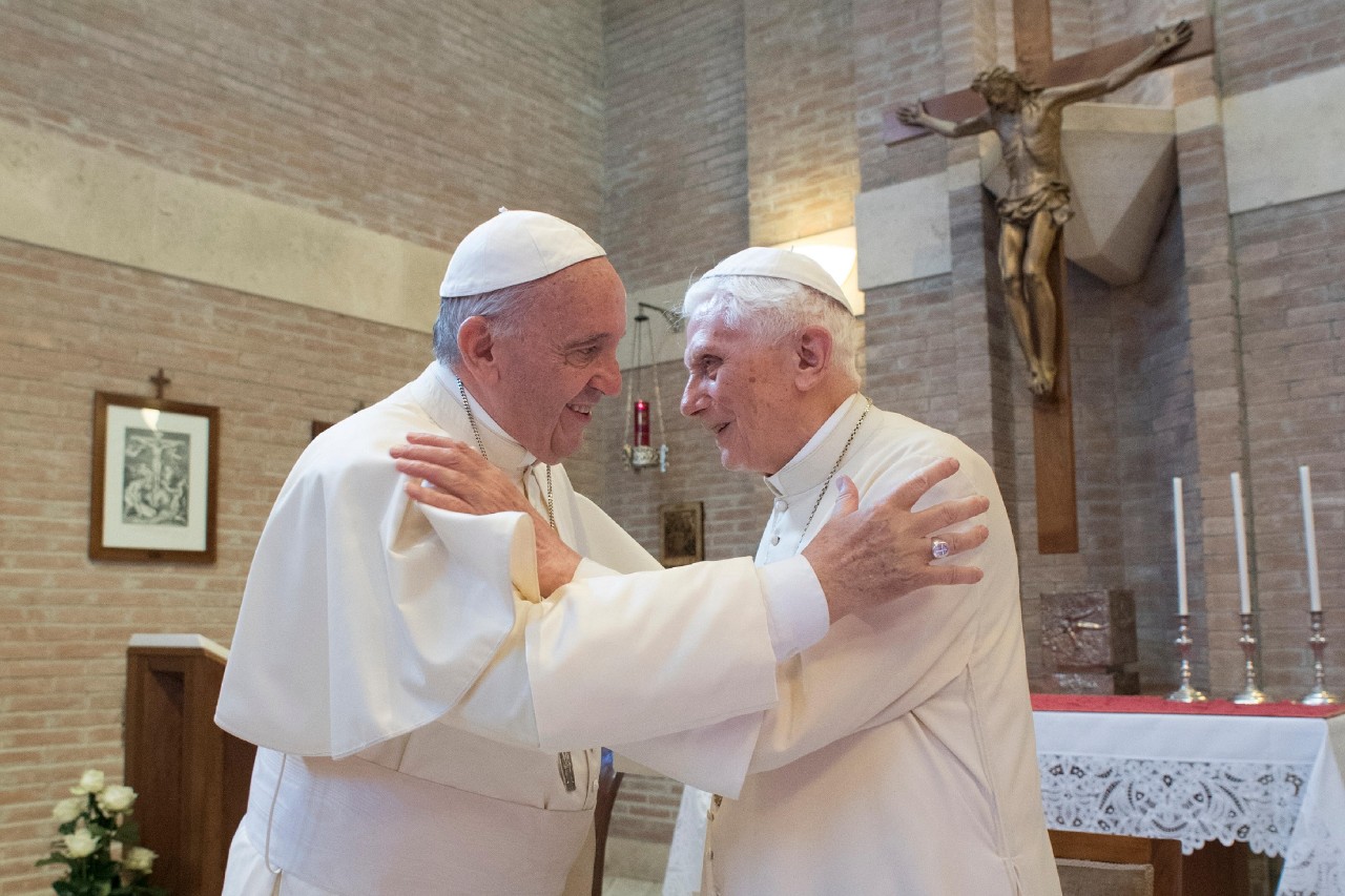 LETTER FROM BENEDICT XVI ON THE INNER CONTINUITY WITH POPE FRANCIS