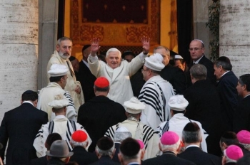 bxvi_sinagoga