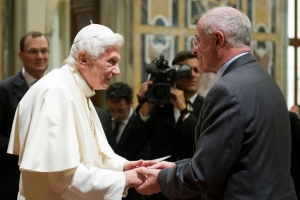 1-premio-ratzinger-20121